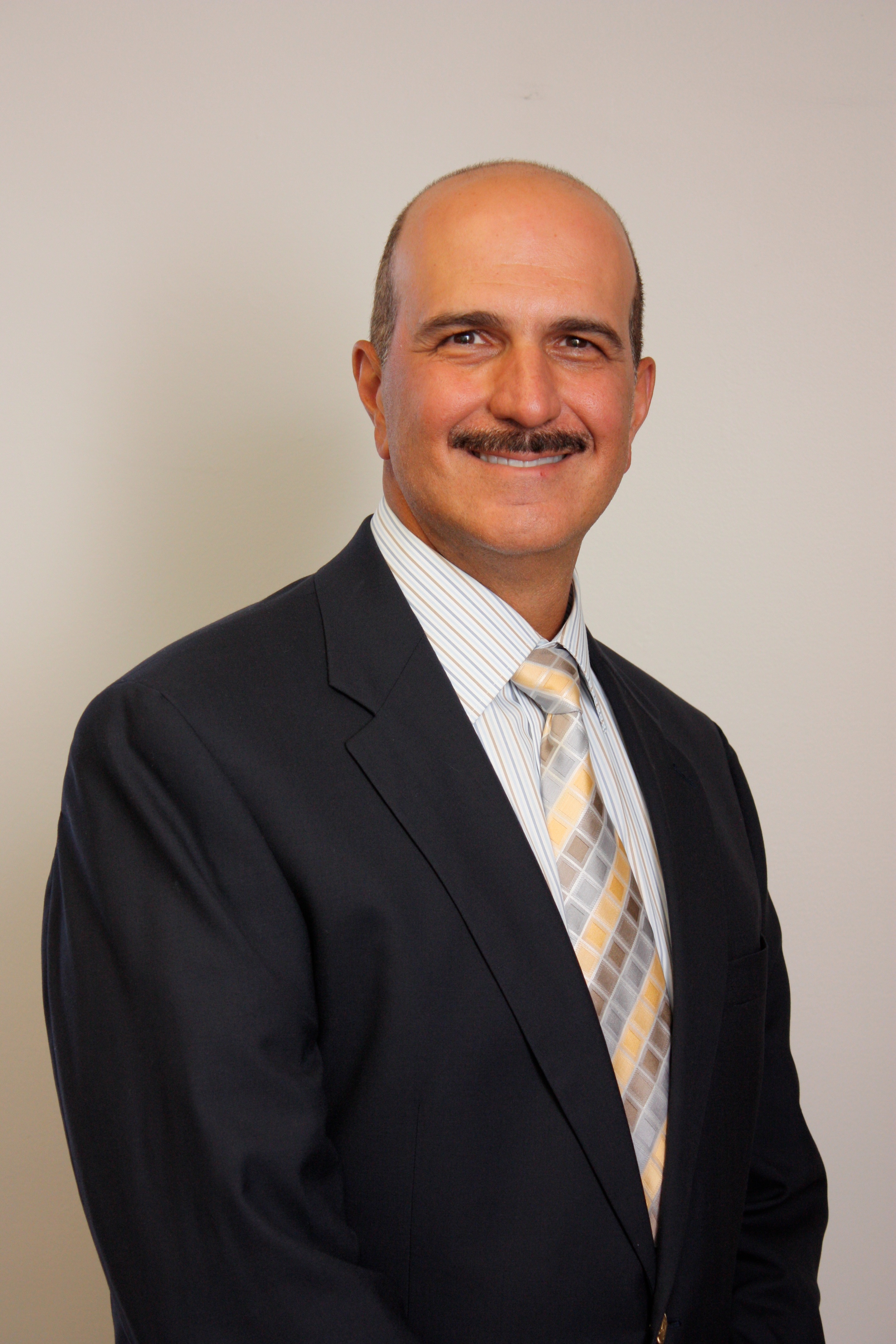 Steven Curiale (Locums)