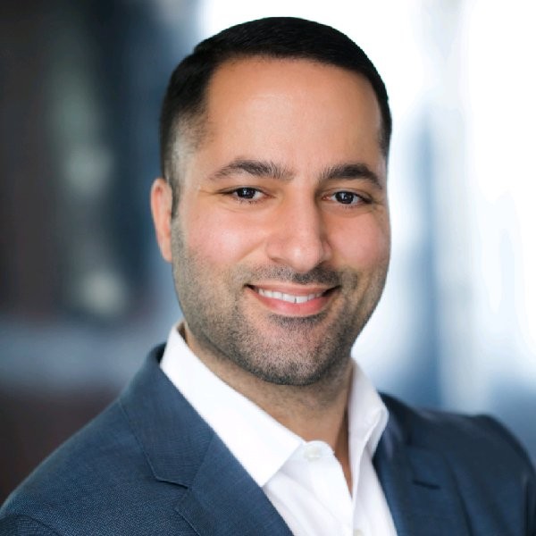 Simond Lavian (Wellworth Advisory Group LLC)