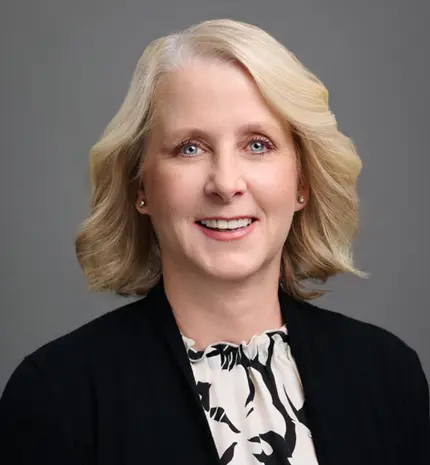 Elizabeth M Pieroth