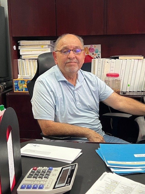 David W Esparza (CAL INC)