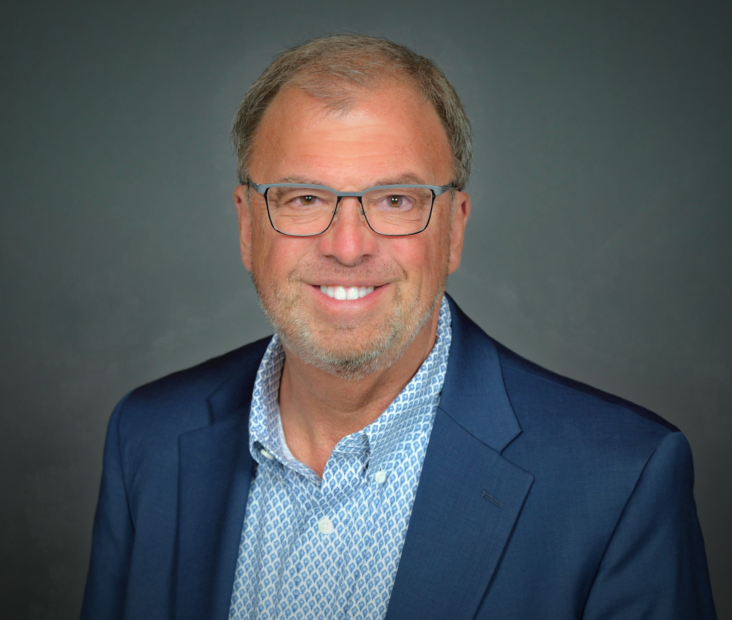 Ross Mallioux (Banking Operations & Lending Expert – Former Bank President / Chief Lending Officer)