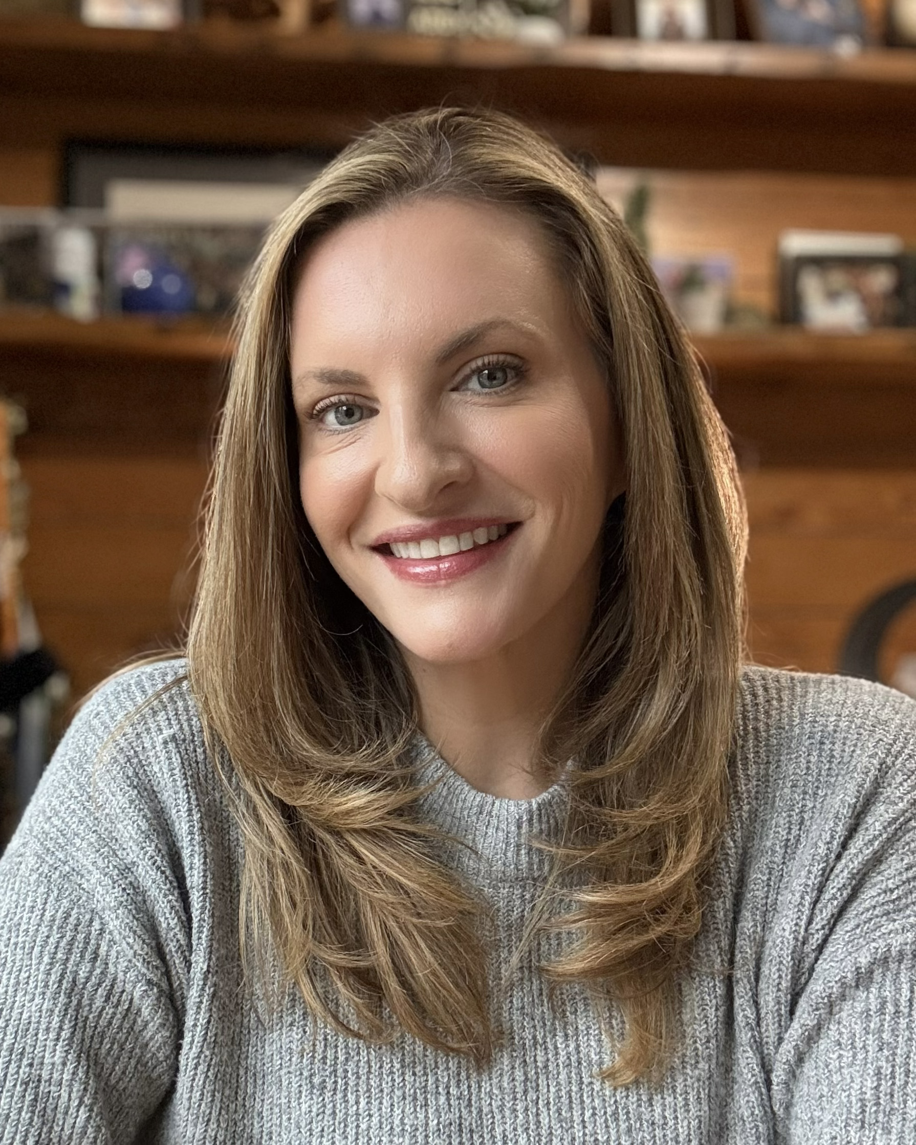 Shayna Raphael (Raphael Consulting)