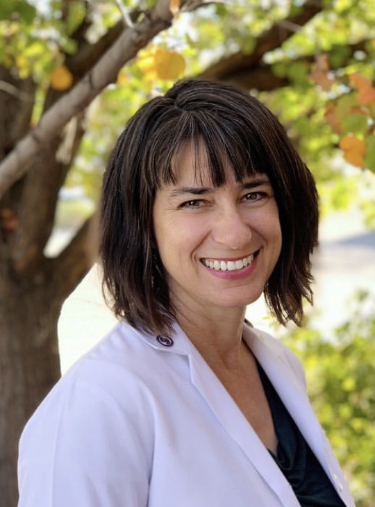 Angela G Baumeister